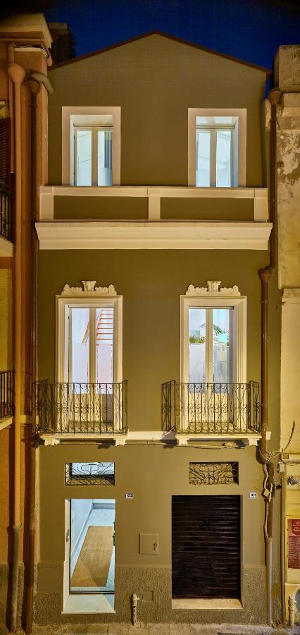 Right House - Indipendent In Characteristic Marina District Apartment Cagliari Ngoại thất bức ảnh