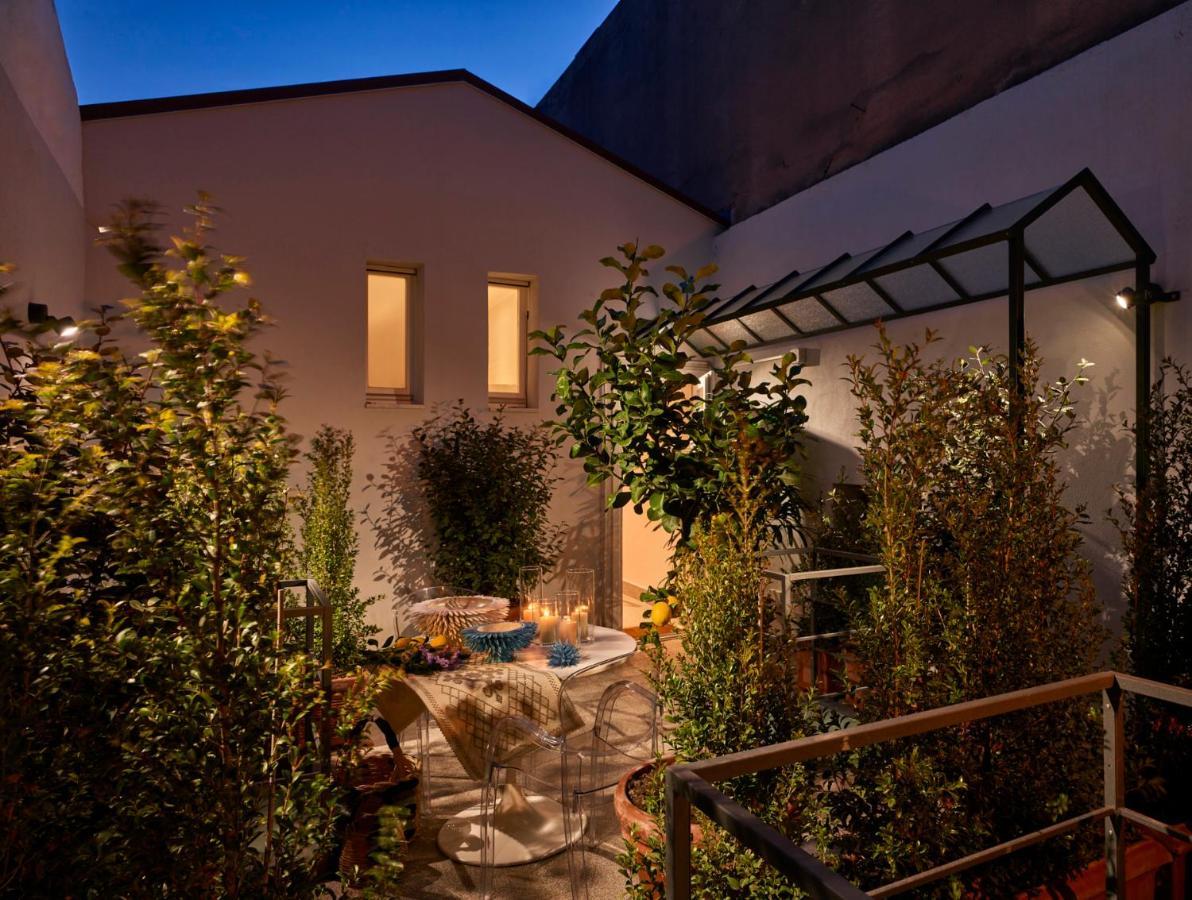 Right House - Indipendent In Characteristic Marina District Apartment Cagliari Ngoại thất bức ảnh